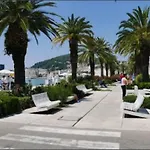 Appartamento Amber S Podzemnom Garazom *