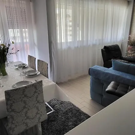 דירה Amber S Podzemnom Garazom ספליט