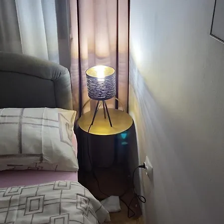 Amber S Podzemnom Garazom Apartmán *