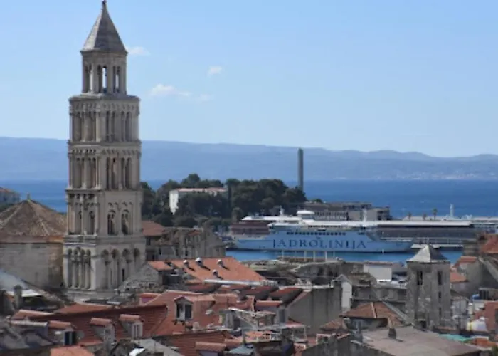 Apartment Amber S Podzemnom Garazom